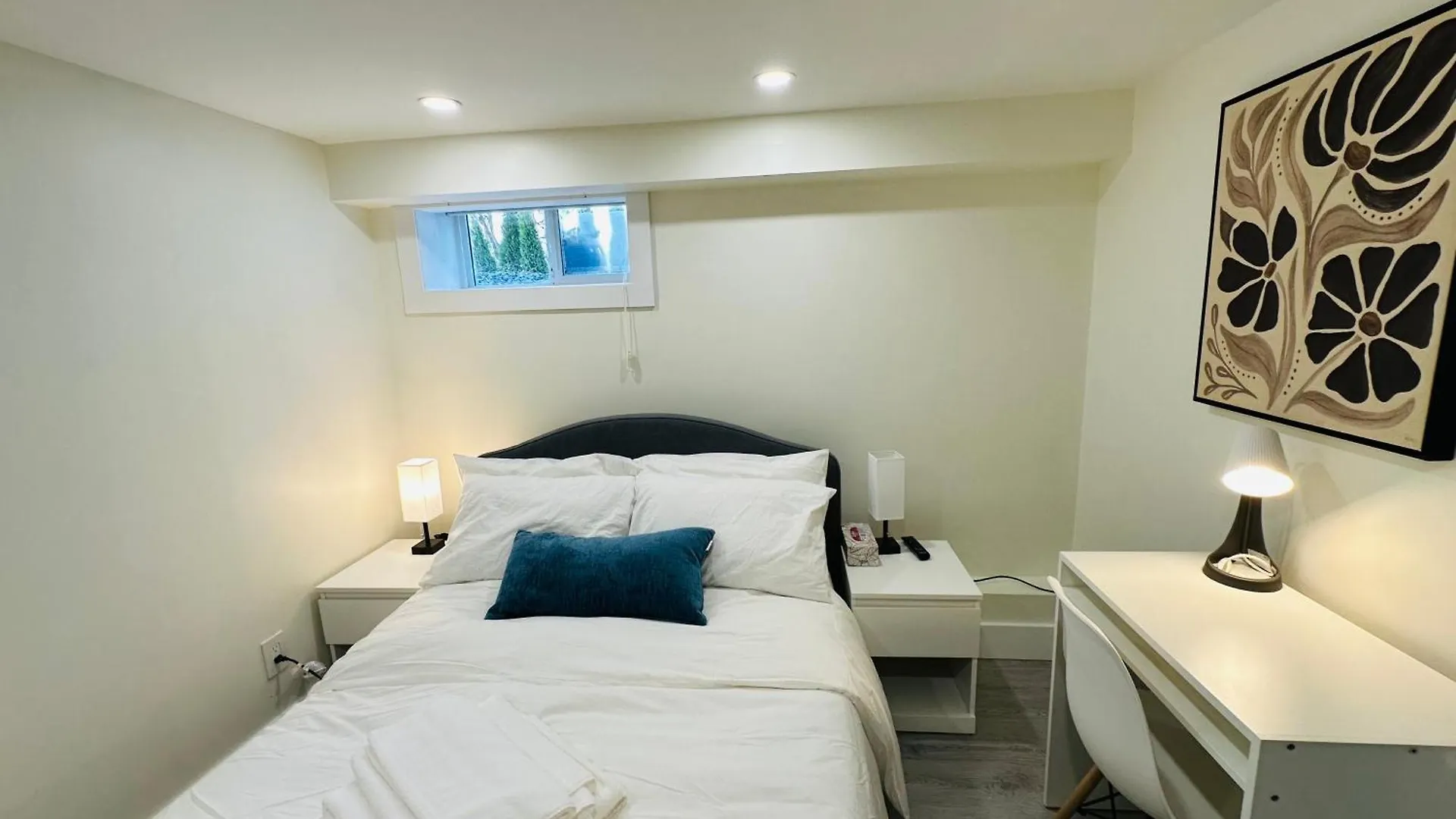 Quiet Basement Suite Steps From Quilchena Park In 溫哥華